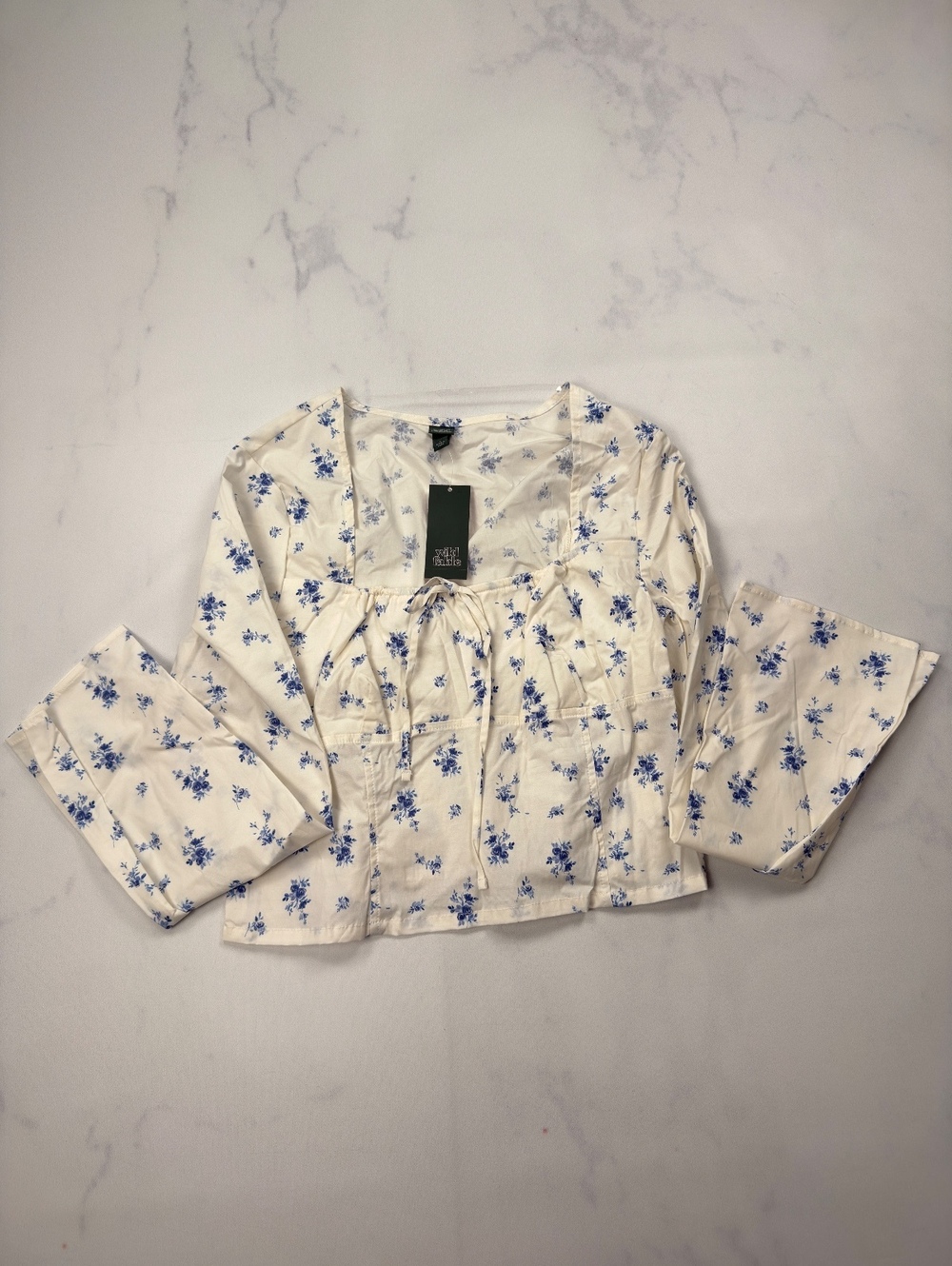 Wild Fable Blouse Cream Blue Floral Bohemian Tie Front - Womens L NWT